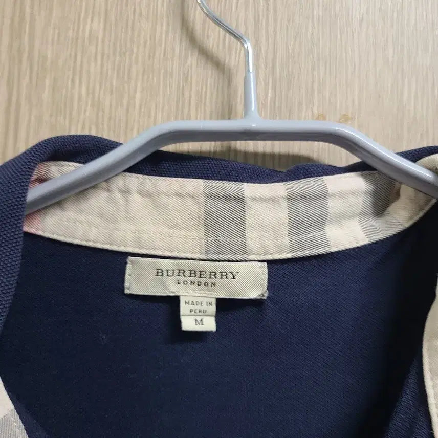 [BUNJANG] Burberry Navy Long Sleeve Polo Shirt / 버버리 네이비 긴팔 폴로티셔츠