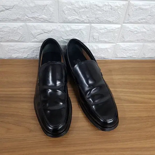 [SOLD OUT] 페라가모 구두 남성280 (9 EEE 정품 로퍼)