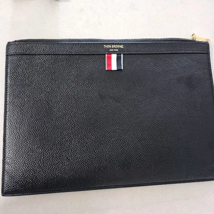 [BUNJANG] Thom Browne Signature Stripe Leather Clutch Pouch MAC021L / 톰브라운 클러치 파우치 MAC021L