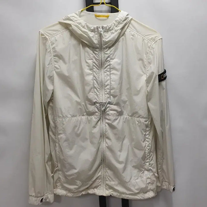 [BUNJANG] National Geographic Kids Windbreaker Jacket White Size 150 / 내셔널지오그래픽 키즈 바람막이 자켓 화이트 150