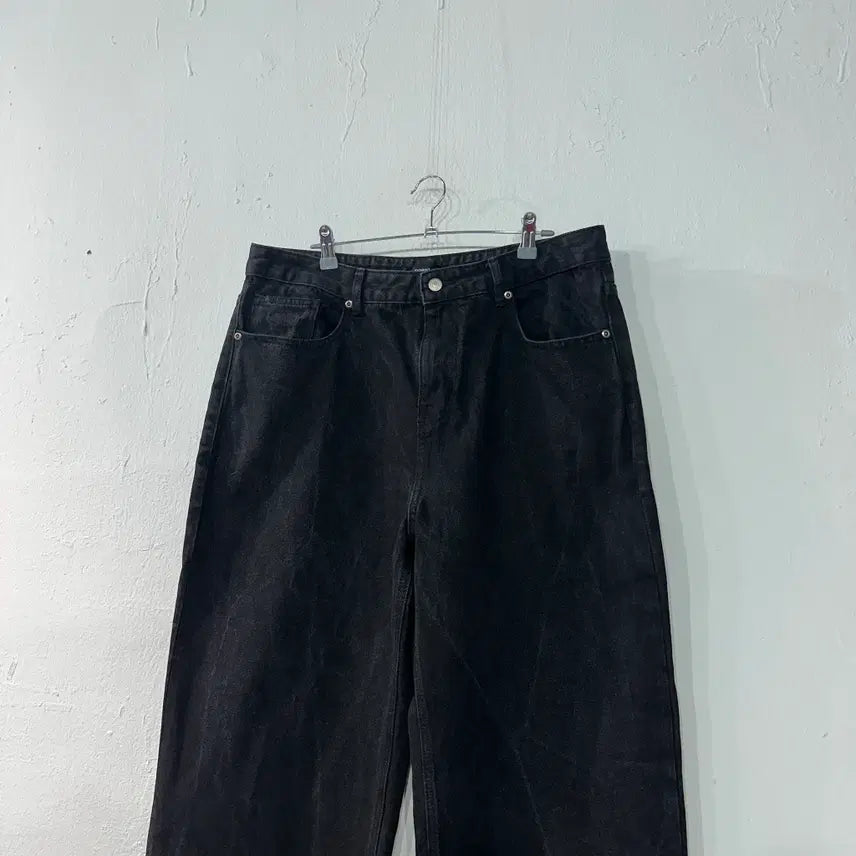 [BUNJANG] Musinsa Standard Wide Black Jeans (Size 36) / 무신사스탠다드 와이드 흑청바지 36