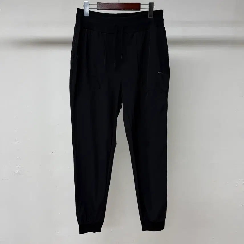 [BUNJANG] Andar Black Jogger Training Pants Size 8 / 안다르 andar 블랙 조거팬츠 트레이닝 팬츠 Js51