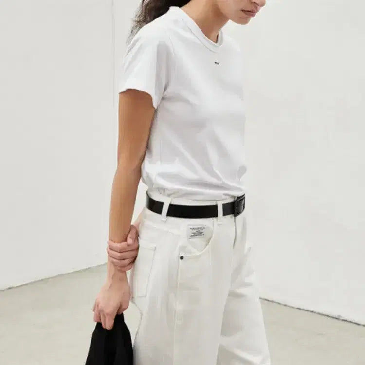 [BUNJANG] Eumkeim Signature Semi-Wide Denim Pants (White, Size L) / 으음키임 화이트 시그니쳐 세미와이드 데님L  116,000원