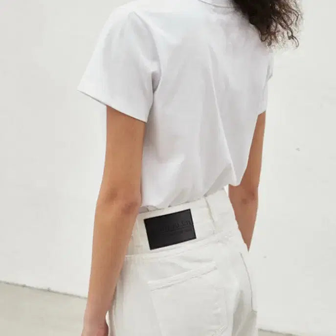 [BUNJANG] Eumkeim Signature Semi-Wide Denim Pants (White, Size L) / 으음키임 화이트 시그니쳐 세미와이드 데님L  116,000원