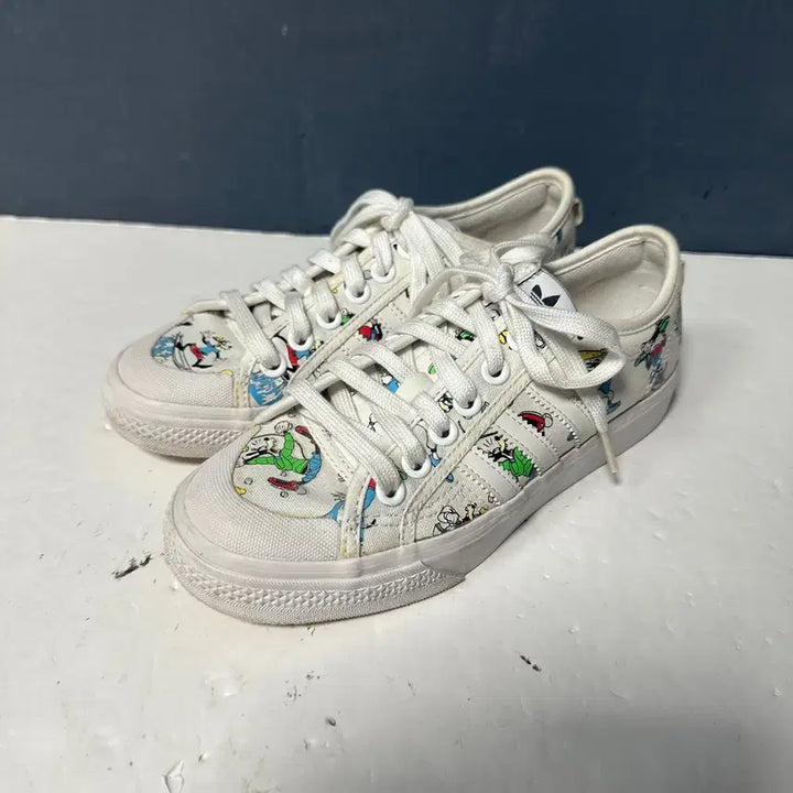 [BUNJANG] Adidas Nizza Low Disney Sneakers / 230 아디다스 니짜 로우 디즈니 스니커즈