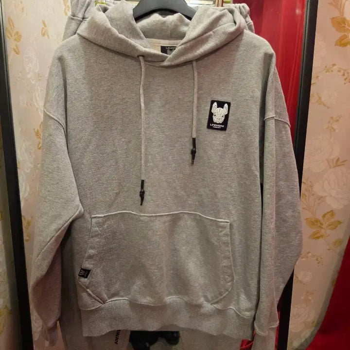 [BUNJANG] Life Work Dog Logo Hoodie &amp; Pants Set Grey / 7/54 라이프워크 강아지 로고 후드티 그레이 셋업