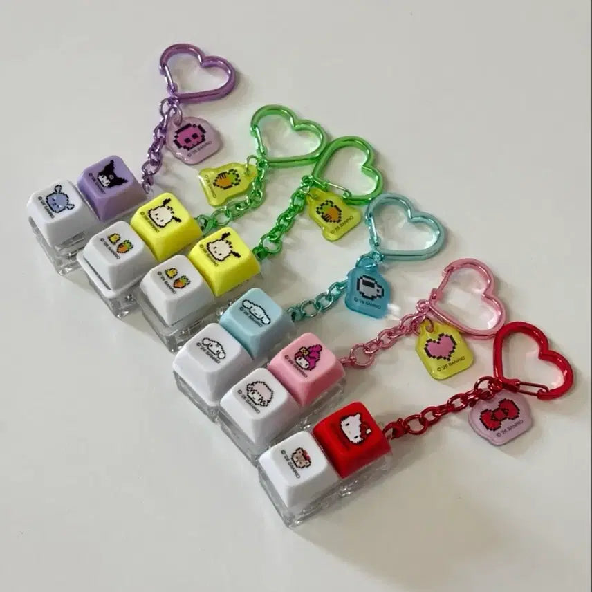 [BUNJANG] Sanrio LED Keycap Keychain (Cinnamoroll, My Melody) / 산리오 LED 키캡 키링 (시나모롤, 마이멜로디)