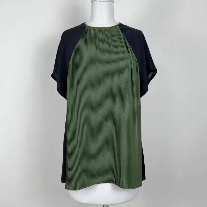 [BUNJANG] KUHO Dark Grey/Green Short Sleeve Blouse / KUHO 구호/얇은 블라우스 반팔 티 여S 85/라덴