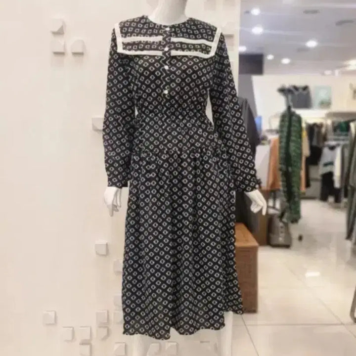 [BUNJANG] Chiffon Dress with Large Lace Collar / 새상품)44-66반 세라카라 쉬폰원피스