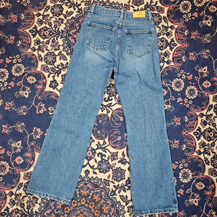 [BUNJANG] Lamerei High-Waisted Denim Jeans (Size S) / 라메레이(Lamerei) 하이웨스트 데님 청바지 S size