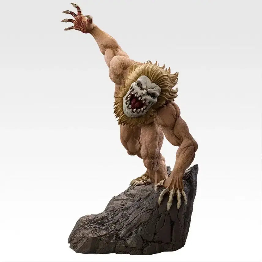 [BUNJANG] Attack on Titan Armored Titan B Prize Figure / 진격거 턱거인 B상