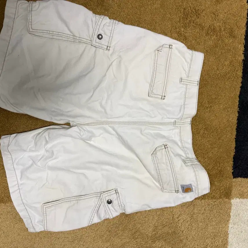 [BUNJANG] Carhartt White Relaxed Fit Shorts 38 / 칼하트 화이트 릴렉스핏 반바지 38