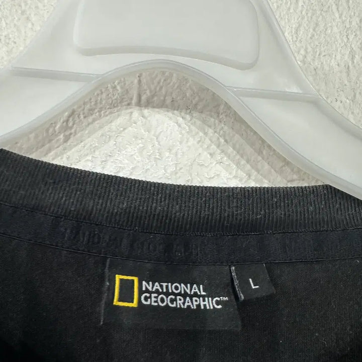 [BUNJANG] National Geographic T-Shirt Size L / 내셔널지오그래픽 반팔티 L