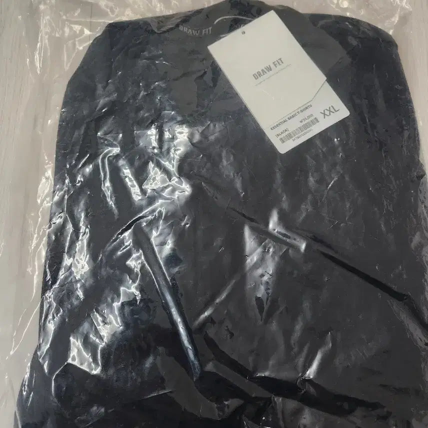 [BUNJANG] Drawfit Essential T-Shirt (Black, 2XL) / 드로우핏 에센셜 반팔티(새상품) 판매합니다.