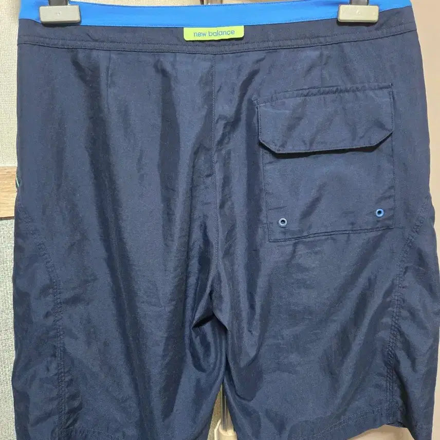 [BUNJANG] New Balance Navy Shorts / 뉴발란스 네이비 반바지