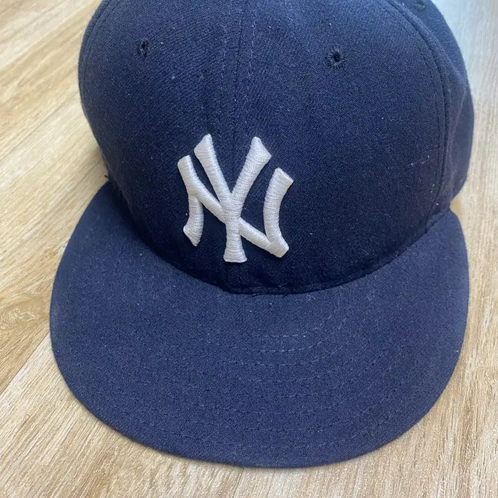 [BUNJANG] New Era MLB New York Yankees Navy Baseball Cap / 뉴에라 MLB 뉴욕 양키스 네이비 볼캡