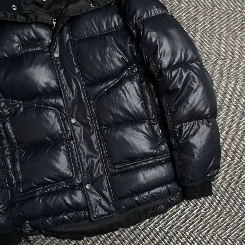[BUNJANG] DIESEL Archive Duck Down Glossy Padded Jumper M(L) / DIESEL 디젤 아카이브 덕다운 글로시 패딩 점퍼y 5584