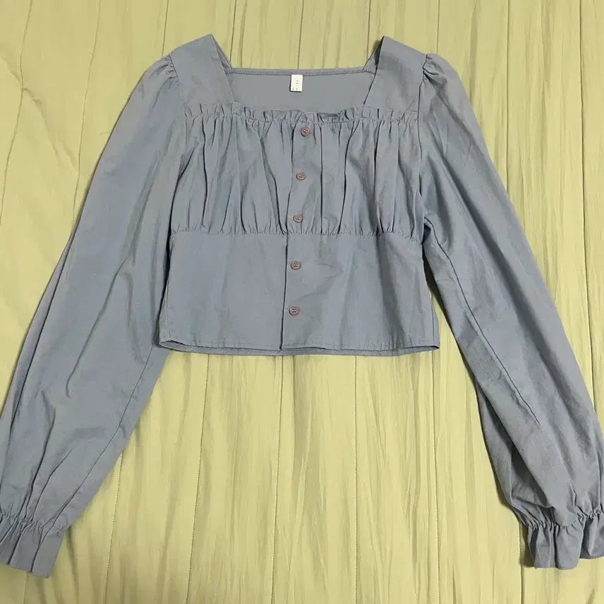 [BUNJANG] Square Neck Shirring Frill Cropped Blouse - Sky Blue / 스퀘어넥 셔링 프릴 크롭 블라우스 하늘색