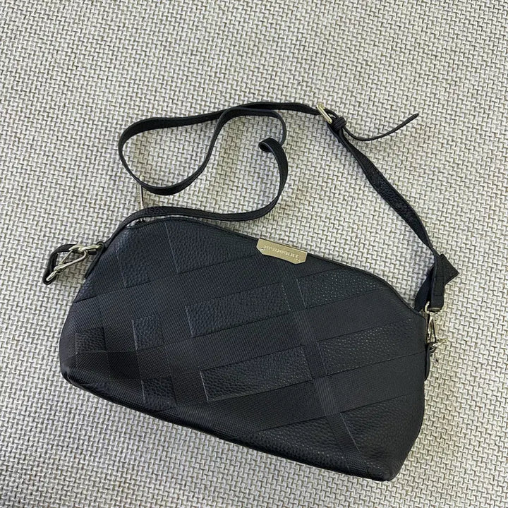 [BUNJANG] Vintage Gold Logo Crossbody Bag / 실측확인 빈티지 금장로고 크로스바디백0511D