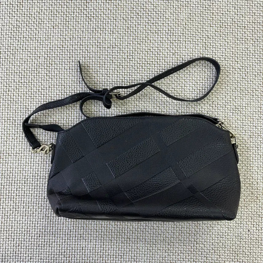 [BUNJANG] Vintage Gold Logo Crossbody Bag / 실측확인 빈티지 금장로고 크로스바디백0511D