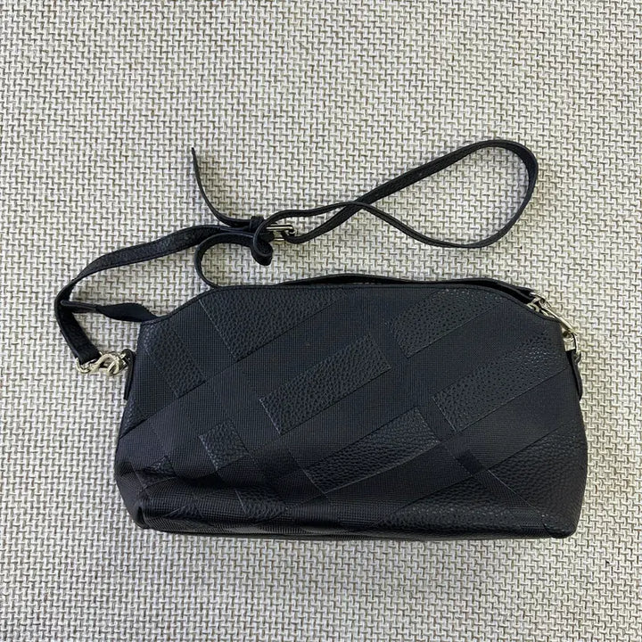 [BUNJANG] Vintage Gold Logo Crossbody Bag / 실측확인 빈티지 금장로고 크로스바디백0511D