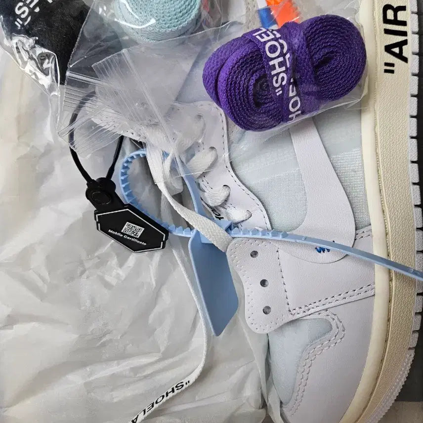 [BUNJANG] Off-White Virgil Abloh Jordan 1 Alaska 250 / [250] 오프화이트 버질아블로 조던 알래스카