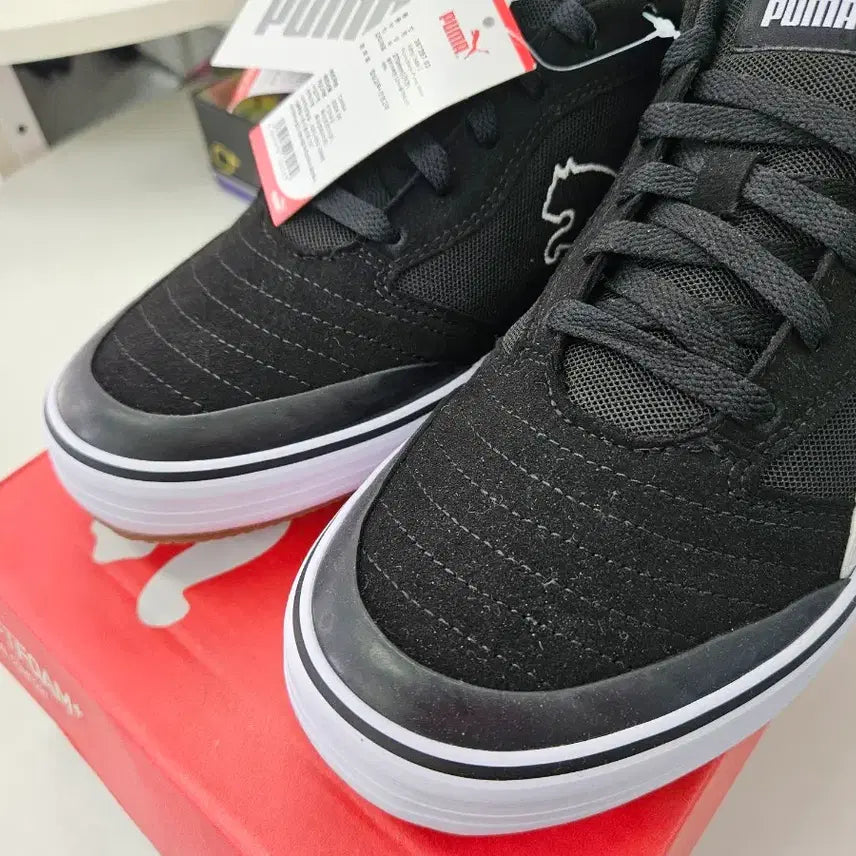 [BUNJANG] Puma Smash Black/White Sneakers 270mm / 푸마 스매쉬 검흰 스니커즈 270mm