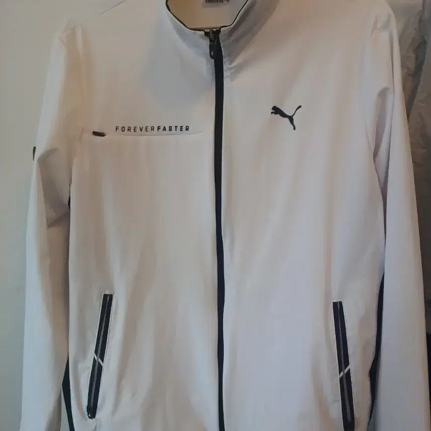 [BUNJANG] Puma FOREVER FASTER White Track Jacket / 푸마 FOREVER FASTER 화이트 트랙 자켓95