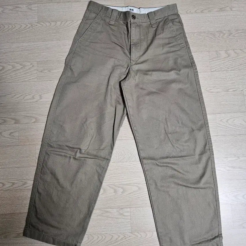 [BUNJANG] Uniqlo U Wide Fit Chino Pants Brown Size 76 / 유니클로 와이드핏치노팬츠 35브라운 76(30)사이즈