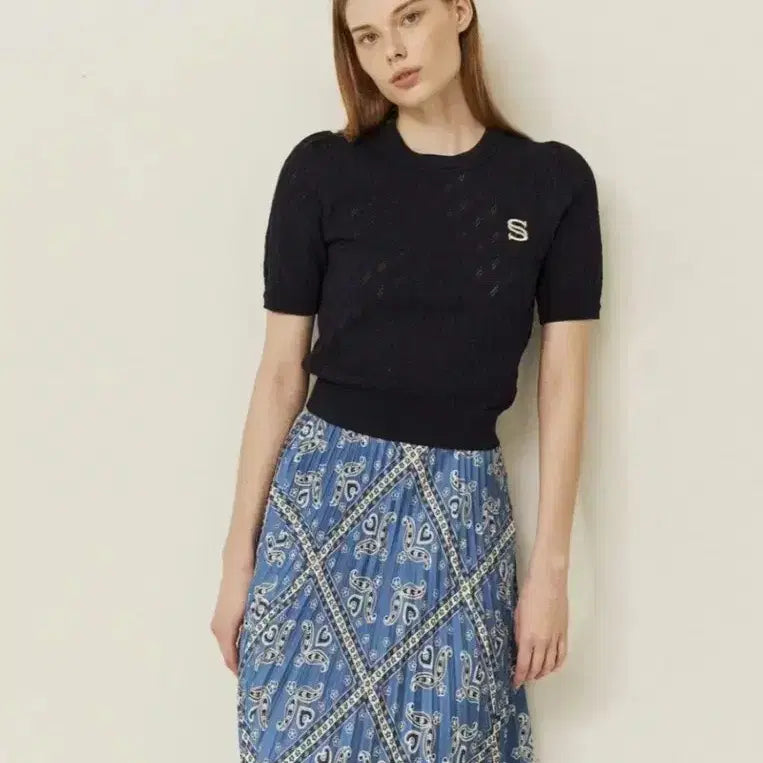 [BUNJANG] Sandro 2022 S Logo Point Short Sleeve Knit Top Size 38 / 산드로 2022 S로고 포인트 반팔 니트  38사이즈