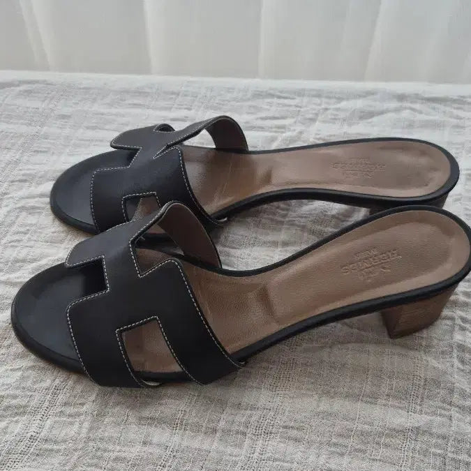 [BUNJANG] Hermès Oran Mule Sandals Black / 에르메스 오란 뮬 샌들 블랙