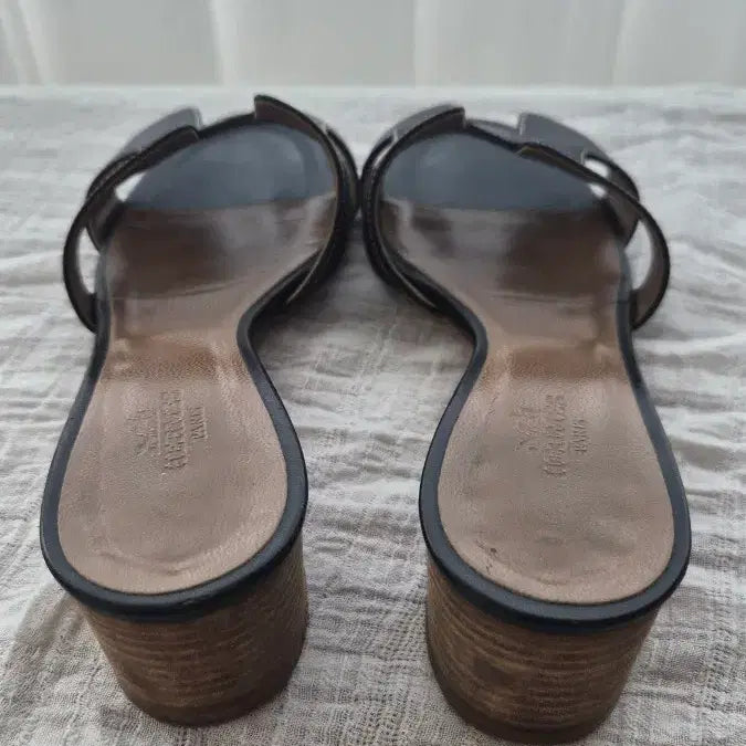 [BUNJANG] Hermès Oran Mule Sandals Black / 에르메스 오란 뮬 샌들 블랙