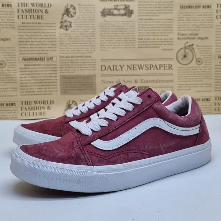[BUNJANG] Vans Old Skool Pig Suede Sneakers (245) / 반스 올드스쿨 피그 스웨이드 스니커즈 245
