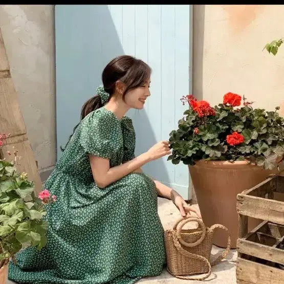 [BUNJANG] ATTRANCE Floral Chiffon Long Dress / 아뜨랑스 잔꽃 쉬폰 롱 원피스
