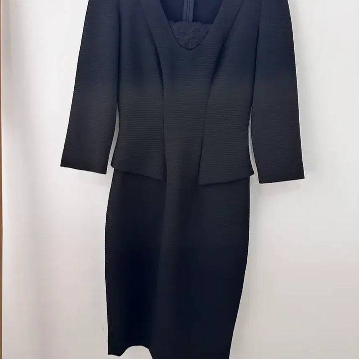 [BUNJANG] Emporio Armani Black Midi Dress / 엠포리오 아르마니 블랙 원피스