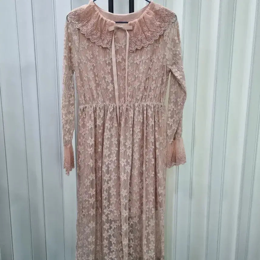 [BUNJANG] Pink Lace Long Dress with Frill Collar / 레이스 롱원피스 핑크 프릴 카라