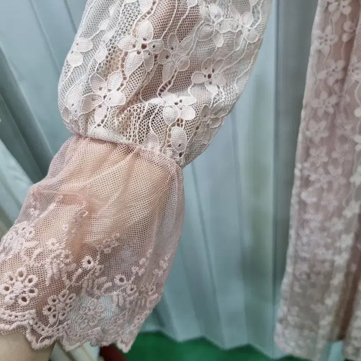 [BUNJANG] Pink Lace Long Dress with Frill Collar / 레이스 롱원피스 핑크 프릴 카라