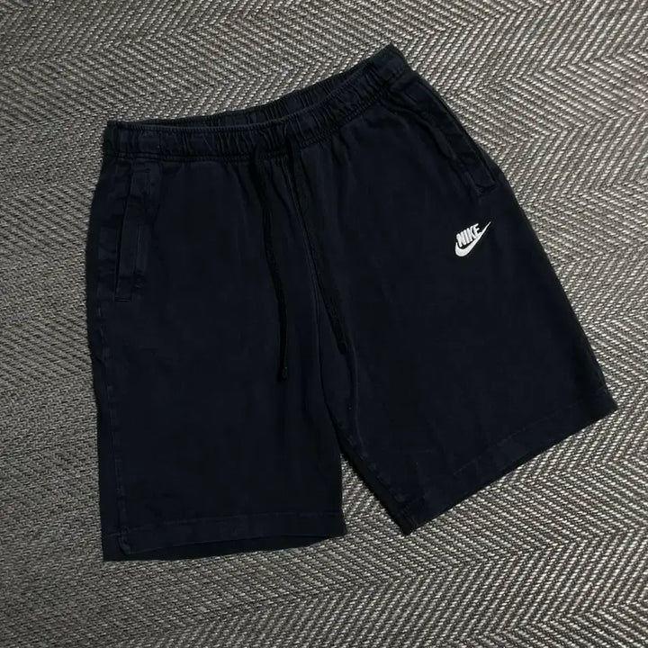 [BUNJANG] Nike NSW Swoosh Training Sweat Shorts Black / 나이키 NSW 스우시 트레이닝 스웻 반바지 블랙y 5585