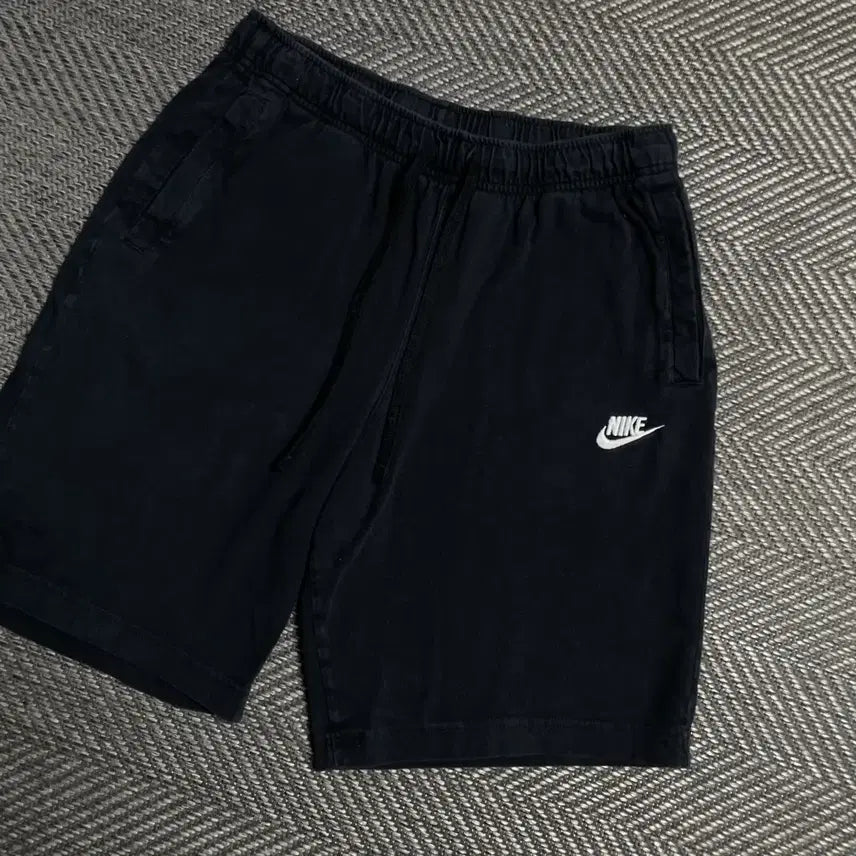 [BUNJANG] Nike NSW Swoosh Training Sweat Shorts Black / 나이키 NSW 스우시 트레이닝 스웻 반바지 블랙y 5585