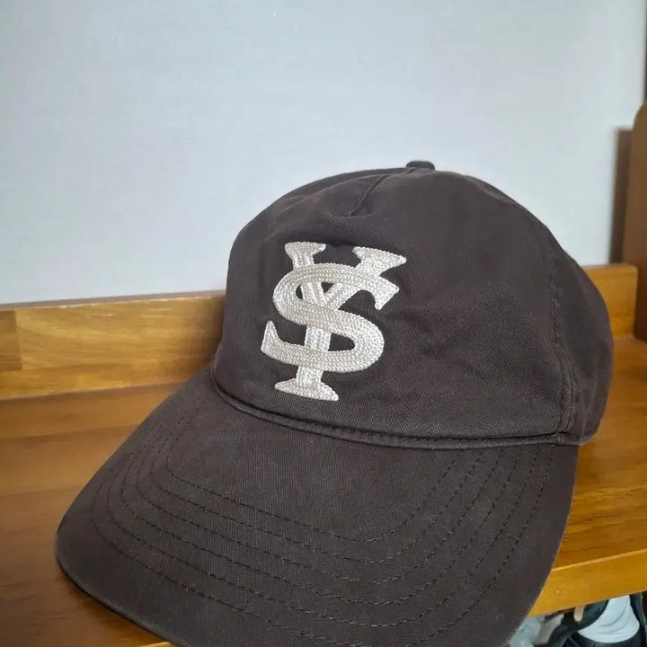 [BUNJANG] Sunday Ceremony Brown Ball Cap / 선데이세레머니 볼캡 브라운