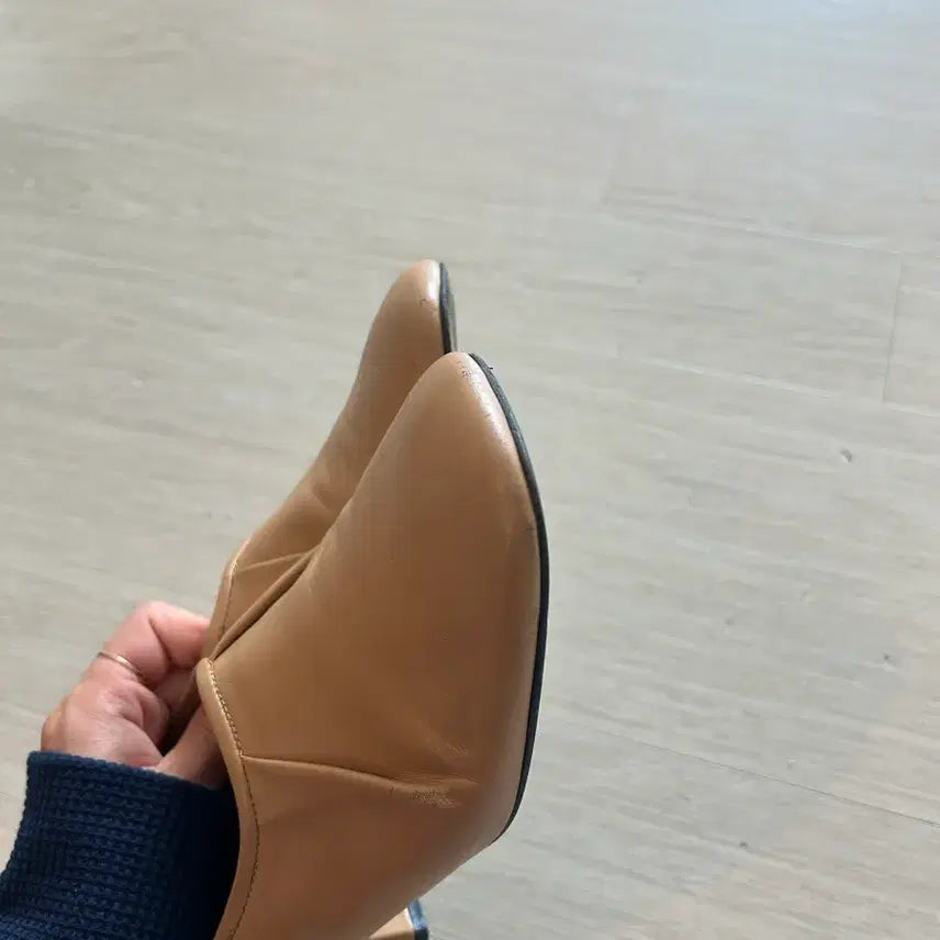 [BUNJANG] Mustard Leather 5cm Heel Shoes / at at at 머스터드 가죽 5cm 힐