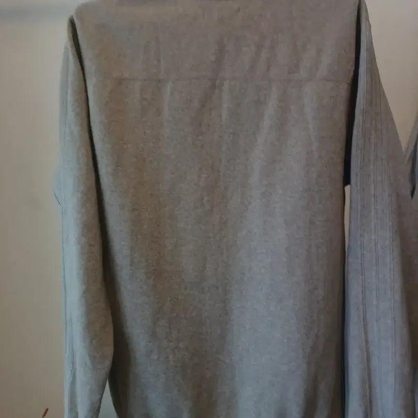 [BUNJANG] Adidas Grey Sweatshirt T-Shirt Size 100 / 아디다스 회색 맨투맨 티셔츠 100