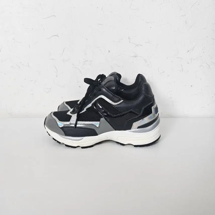 [BUNJANG] SUECOMMA BONNIE Heaven Platform Sneakers (Size 225) / 슈콤마보니 헤븐 운동화 225