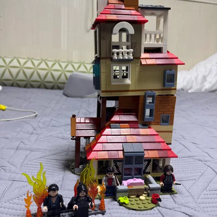 [BUNJANG] Compatible Harry Potter Attack on the Burrow Building Blocks Set / 레고호환 해리포터 버로우 공격