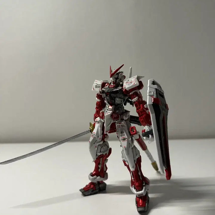 [BUNJANG] Bandai RG 00 Qan[T] &amp; Astray Red Frame Metallic Coated Model Kit Set with Stand / RG 퀀터, 아스트레이 메탈릭 도색작 판매(스탠드 포함)
