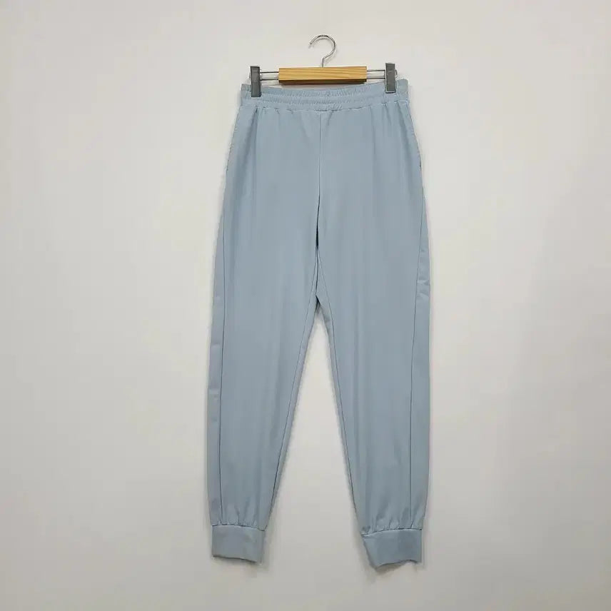 [BUNJANG] Mulawear Light Blue Jogger Training Pants (Size S) / 뮬라웨어 하늘색 조거 트레이닝 팬츠/S/앨리스/1261