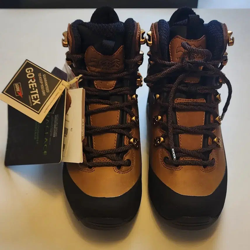 [BUNJANG] Kolon Sport 50th Anniversary Hiking Boots 2744 / 코오롱스포츠 2744 50주년 기념 등산화