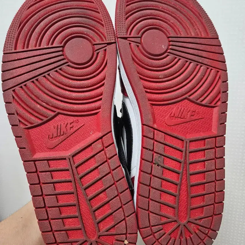 [BUNJANG] Air Jordan 1 Retro Low OG Chicago / [270] 조던 1 레트로 로우 OG 시카고 레드