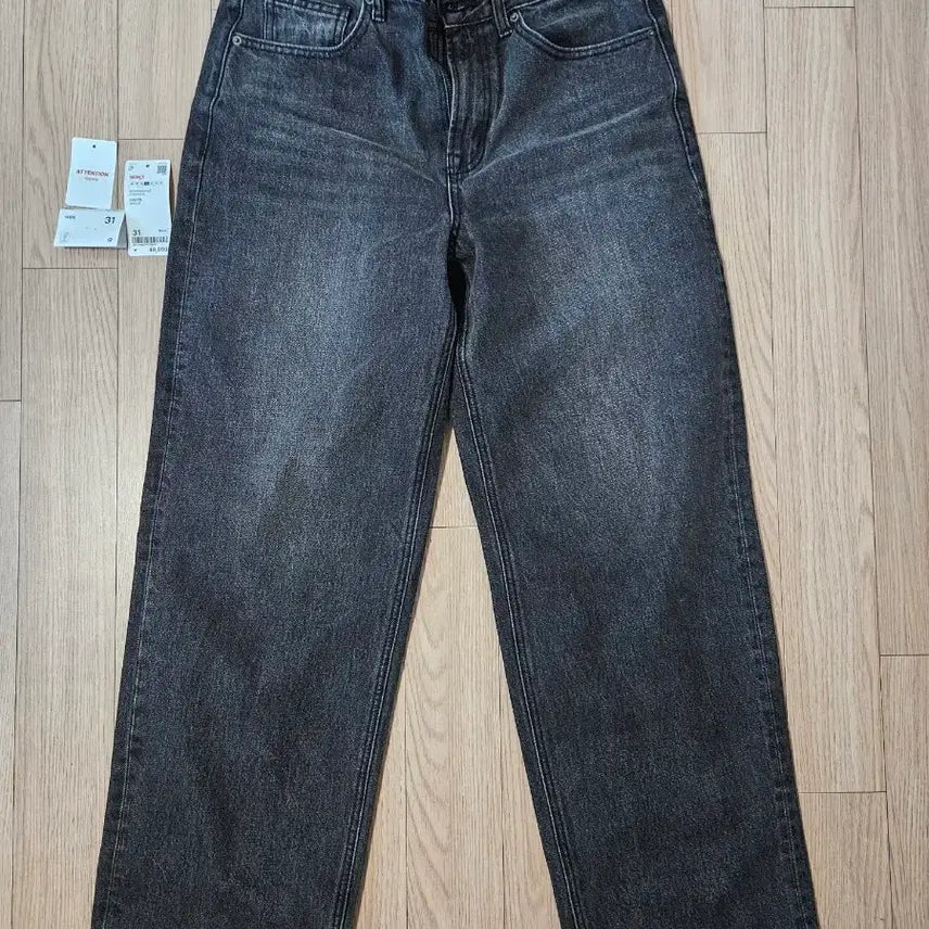 [BUNJANG] Spao Wide Washed Jeans Black / [31] 스파오 와이드 워싱 진 청바지 블랙