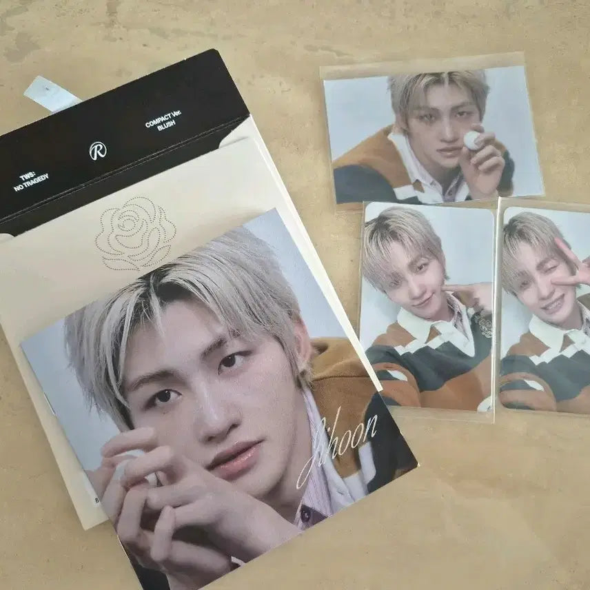 [BUNJANG] TWS 5th Mini Album Compact BLUSH Jihoon Set / 투어스 미니5집 컴팩트 BLUSH 지훈 세트